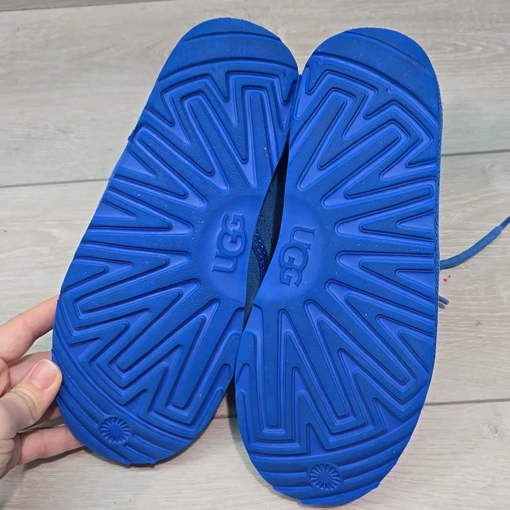 Ugg Australia Big Kids Blue Suede High Top Sheepskin Lace-Up Boots Shoes Sz 4